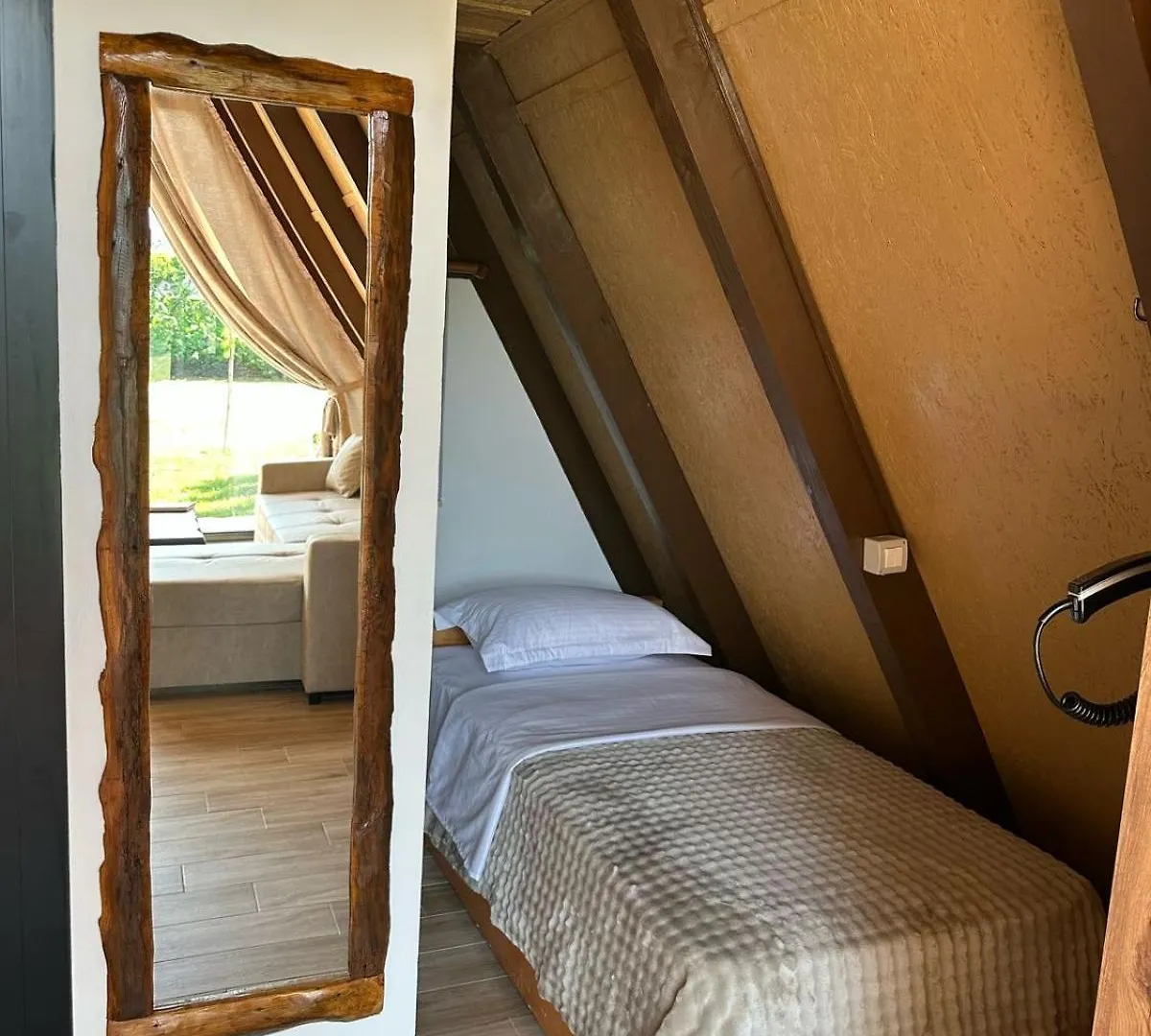 Homestay Rent Cabin Miri Shkoder